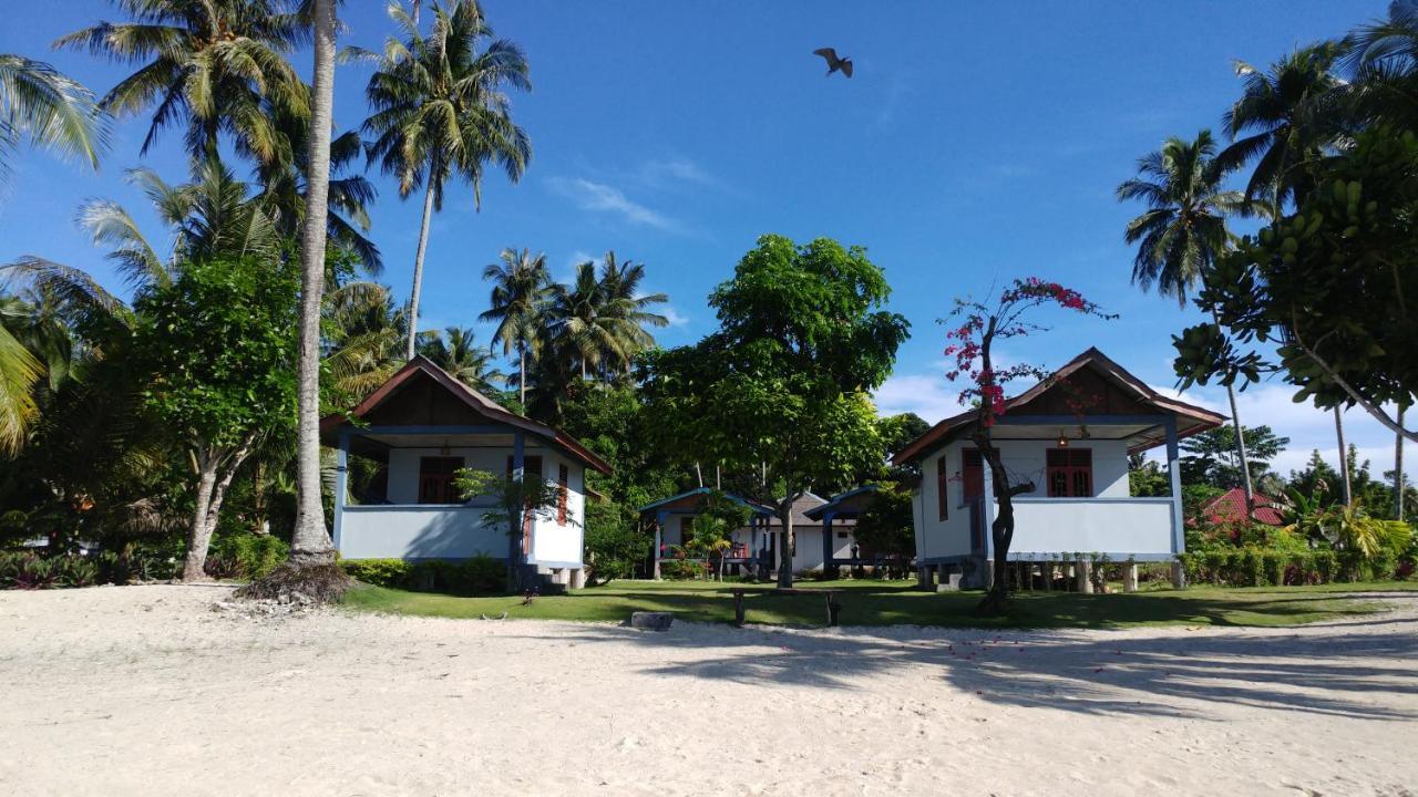 New Raya - Nias Beach Bungalows Lagudri Eksteriør bilde